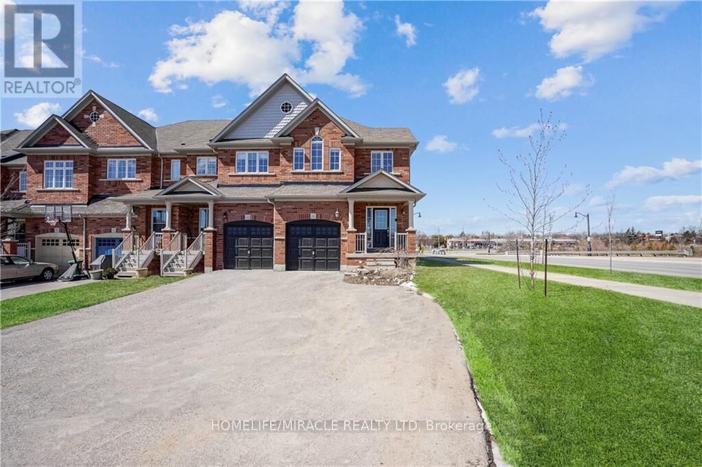 Property Photo:  15 McPhail Place  ON L8B 0R5 