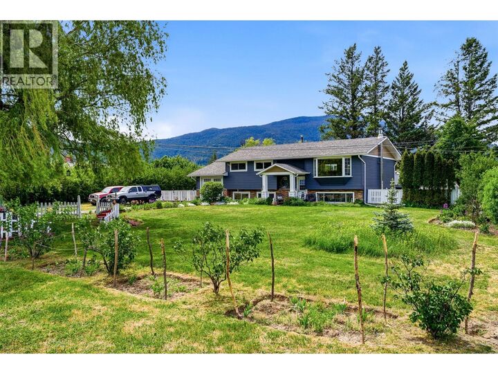 Property Photo:  2920 Ransom Avenue  BC V1K 1E7 