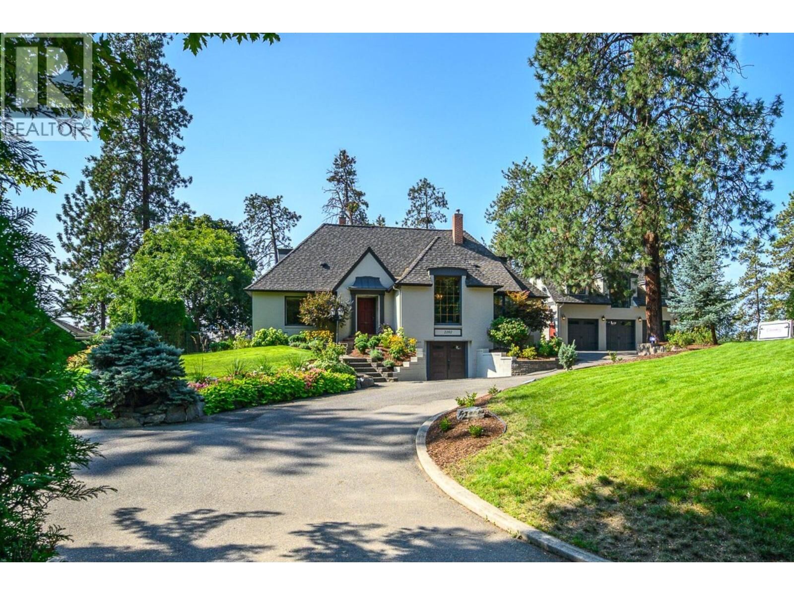 Property Photo: 2202 26 Street BC V1T 4T2