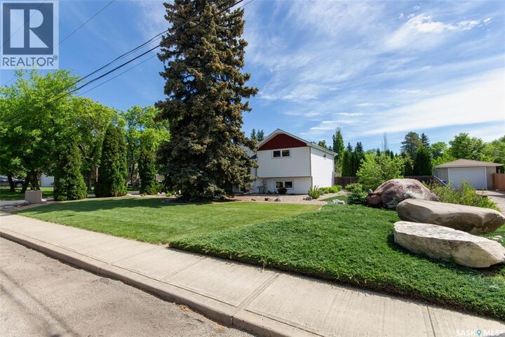Property Photo: 1062 112th Street SK S9A 2L3