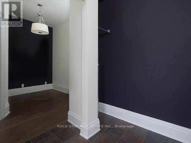 Property Photo:  111 Ainslie Street North  ON N1R 3P2 