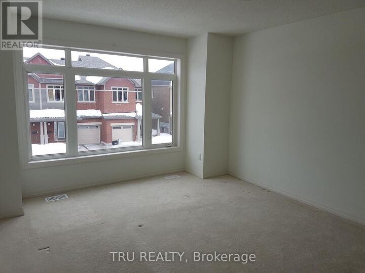 Property Photo:  133 Overberg Way  ON K2S 0V9 