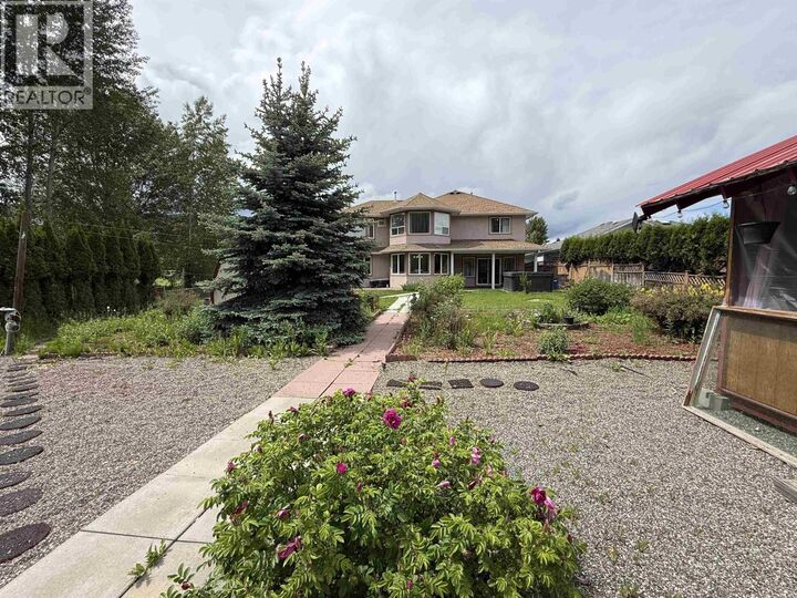 Property Photo:  894 Rolph Street  BC V2J 3M1 