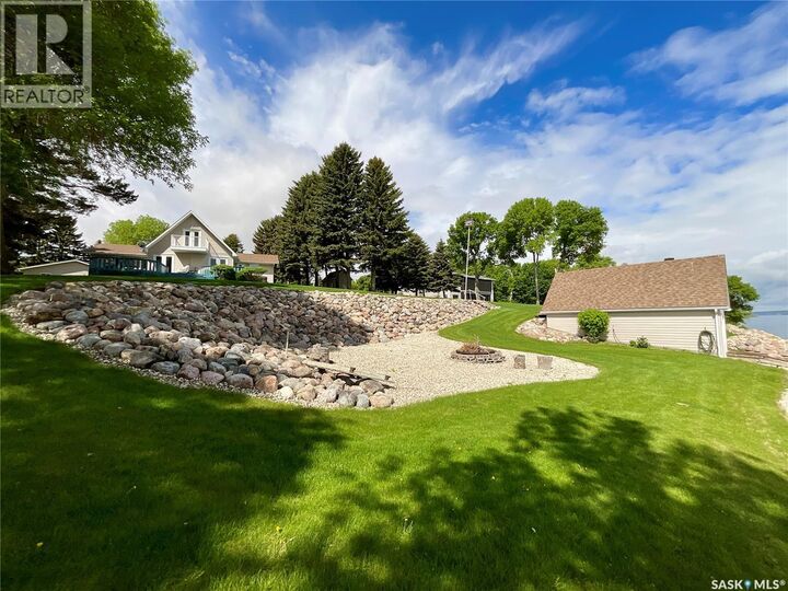 Property Photo:  1302 Tatanka Drive  SK S0C 4H0 
