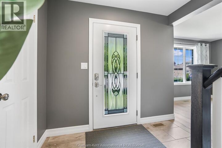Property Photo:  68 Goldpark Road  ON N7L 4Y1 
