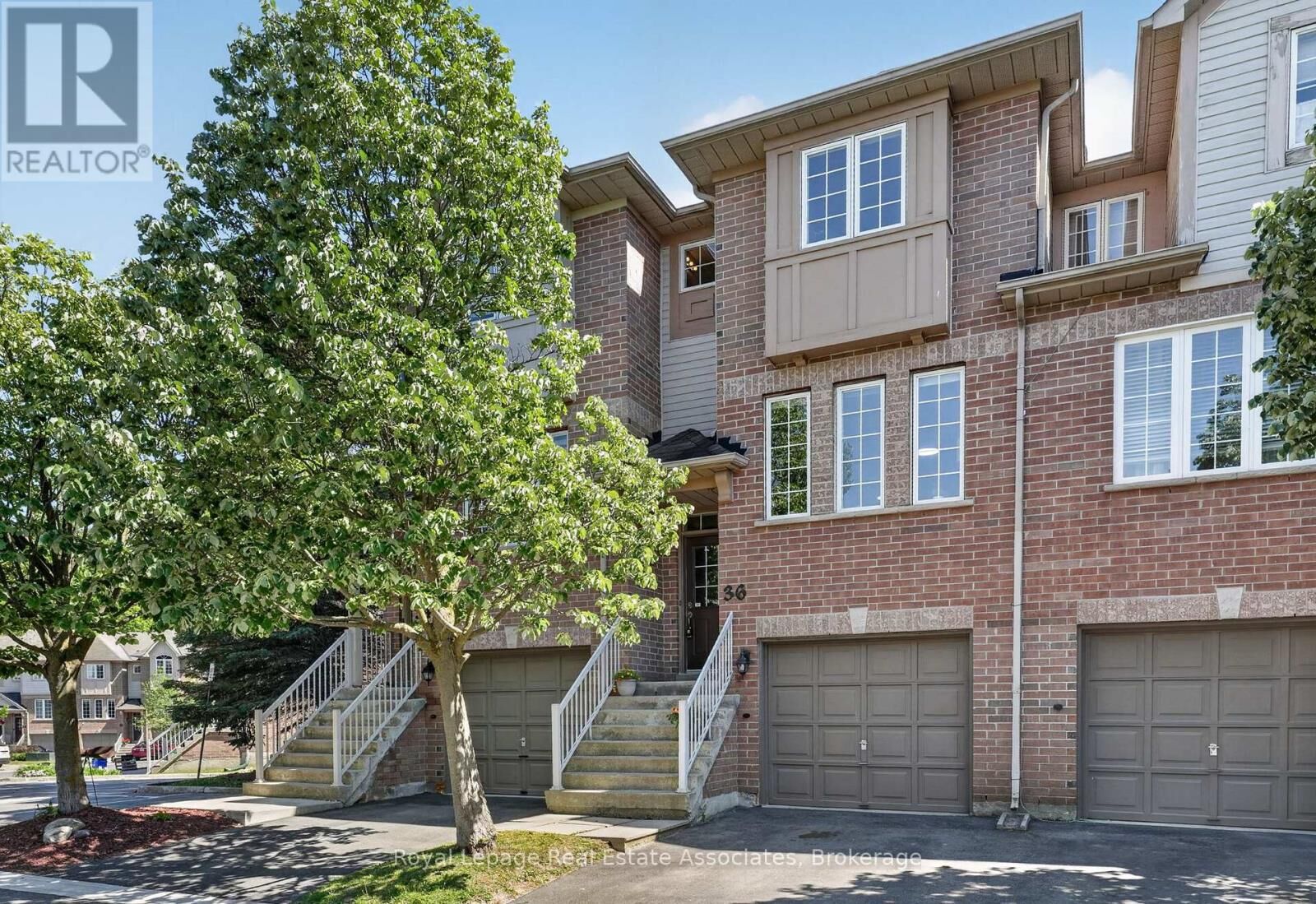 Property Photo:  36 Palomino Trail 18  ON L7G 6E9 