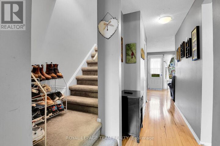 Property Photo:  902 Elmsmere Road B  ON K1J 7T6 