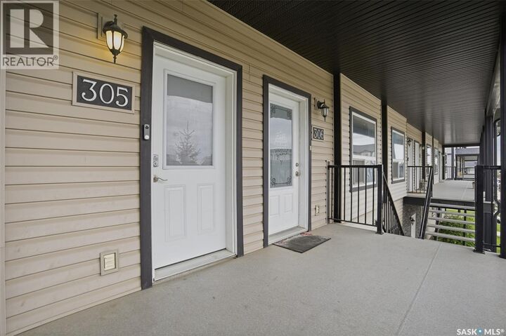 Property Photo:  305 103 Klassen Crescent  SK S7R 0J2 