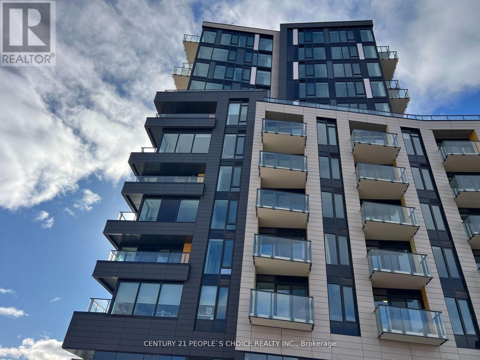 Property Photo: 1415 Dundas Street East 807 ON L6H 7V8