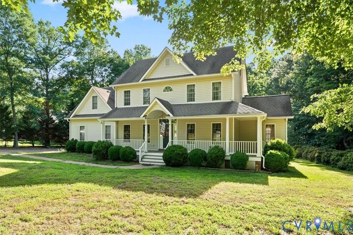 Property Photo: 11706 Carters Creek Drive VA 23838