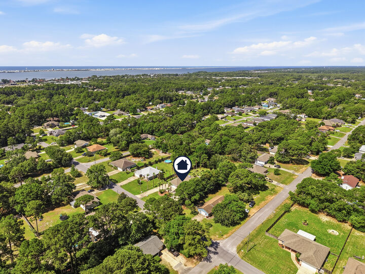 Property Photo:  2165 Salamanca Street  FL 32566 