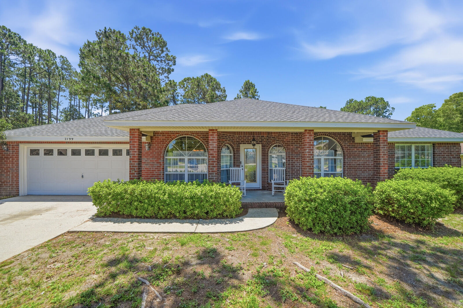 Property Photo: 7199 Riverview Street FL 32566