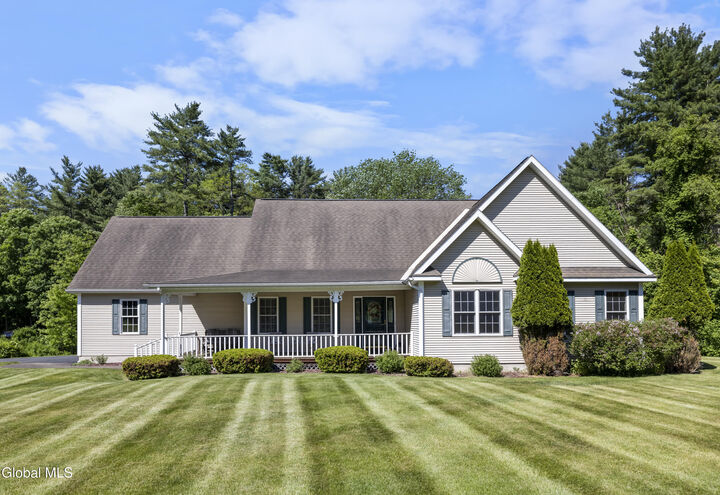 Property Photo:  7 Glen Court  NY 12804 