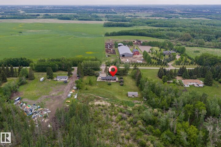 Property Photo:  10915 Spruce Valley Road  AB T7X 6E5 
