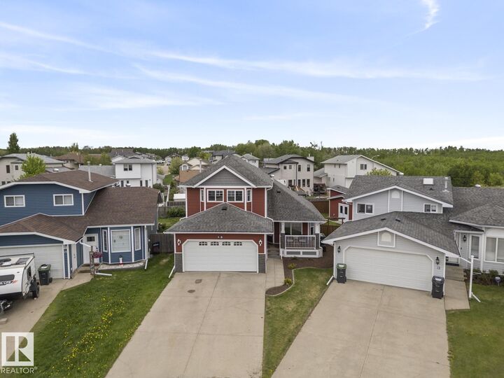 Property Photo:  13 Sammut Place  AB T9M 1L5 
