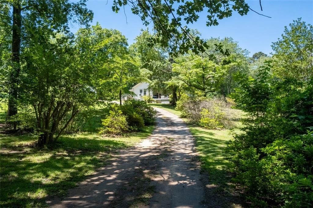 Property Photo: 14501 Veterans Memorial Highway GA 30180