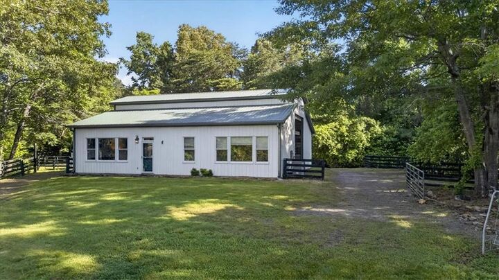 Property Photo: 173 Stivers Road GA 30143