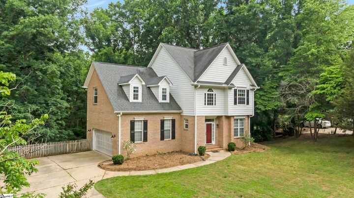 Property Photo: 428 Winding Oak Drive SC 29388