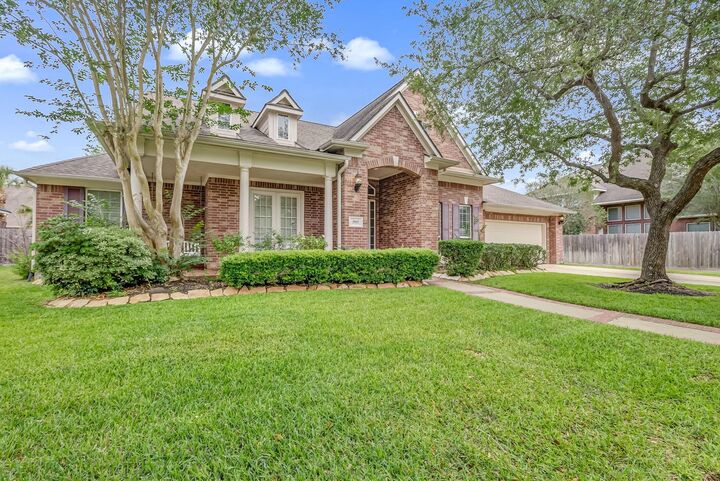 Property Photo: 2915 Lacewood Court TX 77584