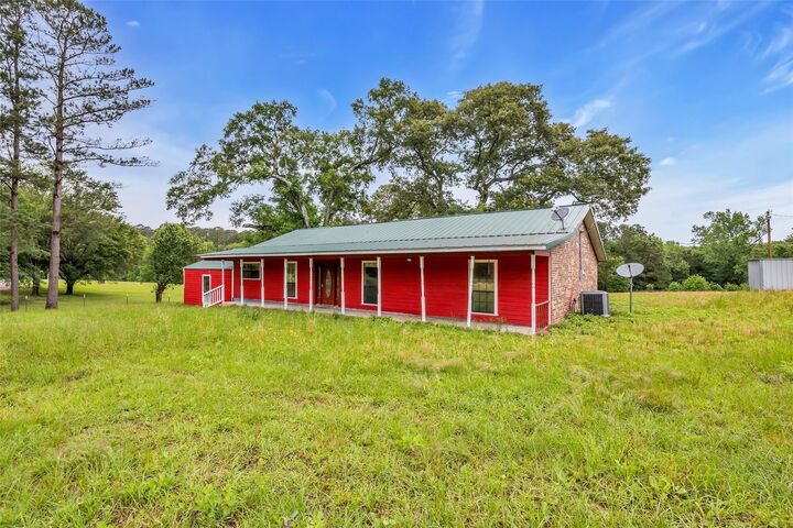 Property Photo:  112 Little Road A  TX 77358 