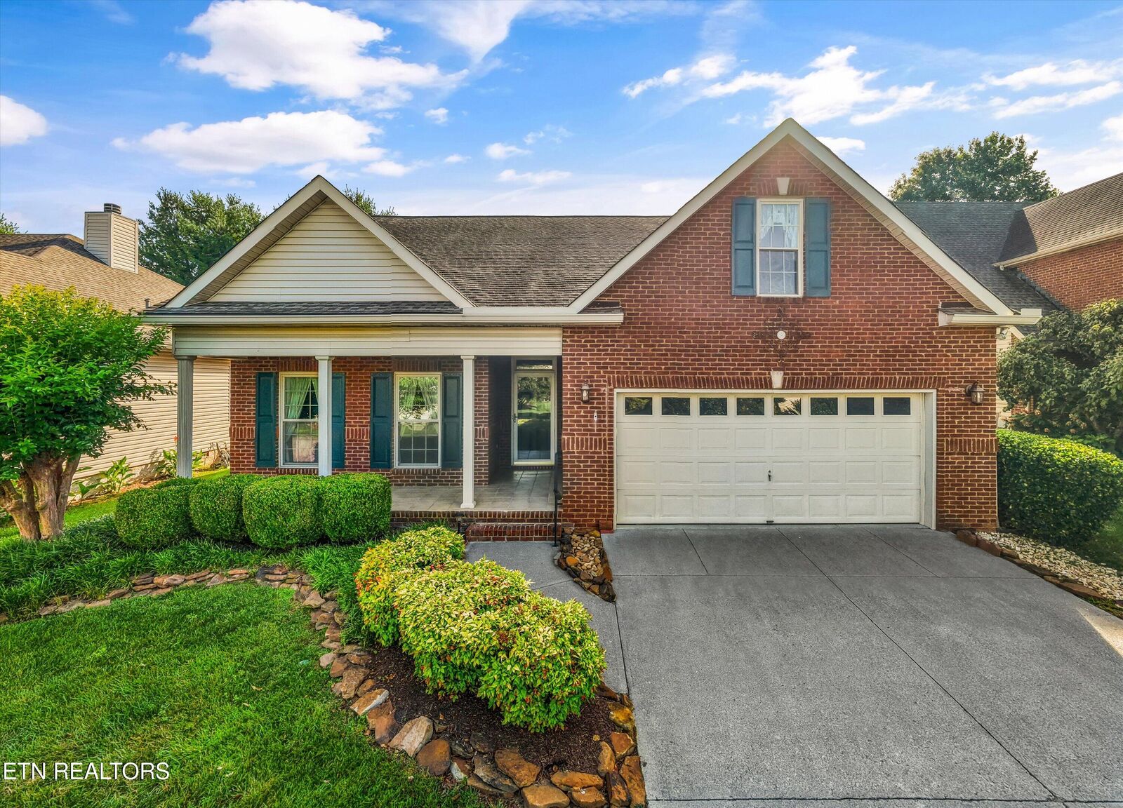 Property Photo: 250 English Station Rd TN 37934
