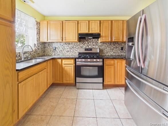 Property Photo:  1222 Vyse Avenue  NY 10459 