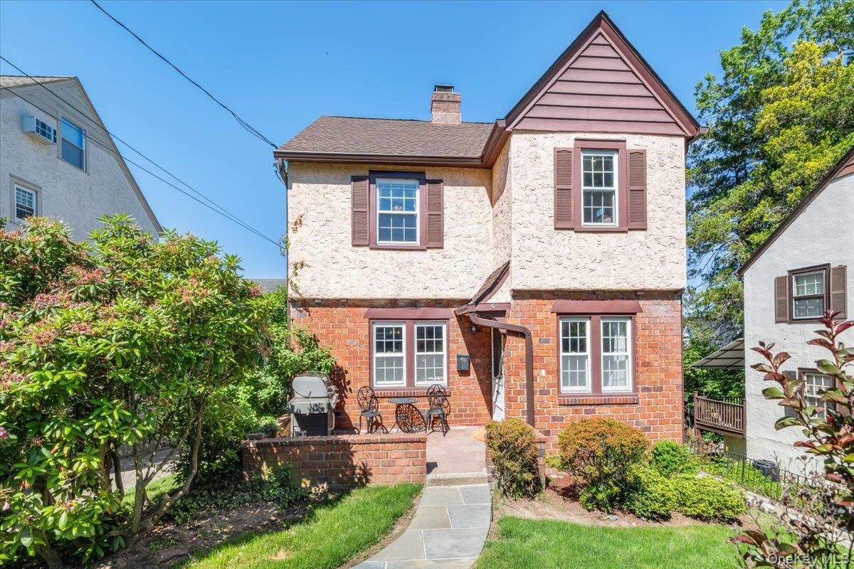 Property Photo: 8 Interlaken Avenue NY 10801