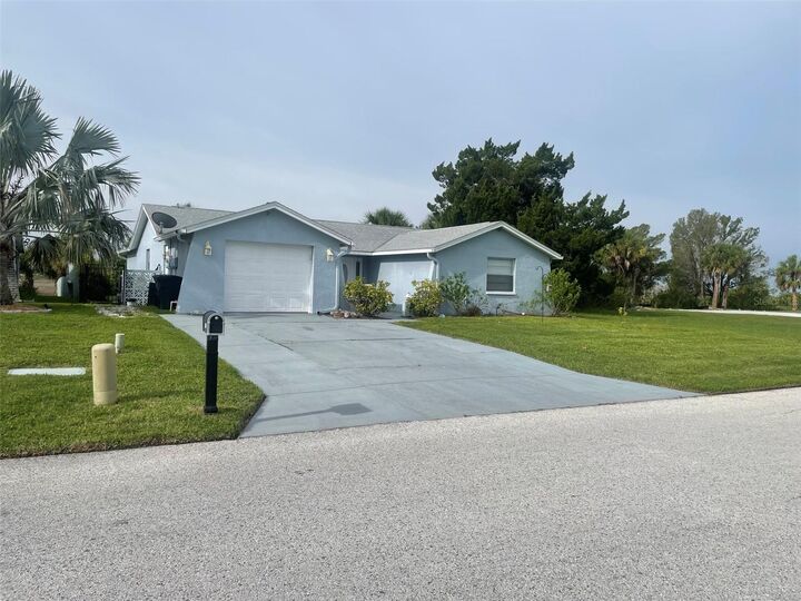 Property Photo: 7128 Southwind Drive FL 34667