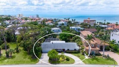 Property Photo: 621 Alhambra Road FL 34285