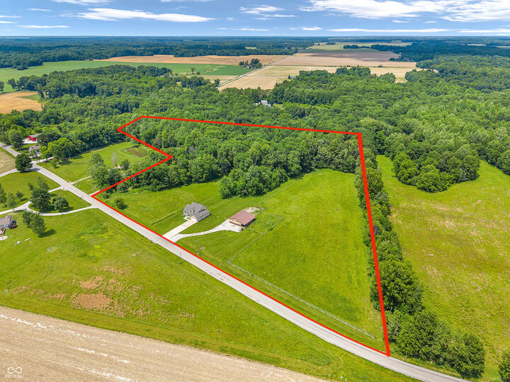 Property Photo:  8867 W County Road 75 S  IN 46135 