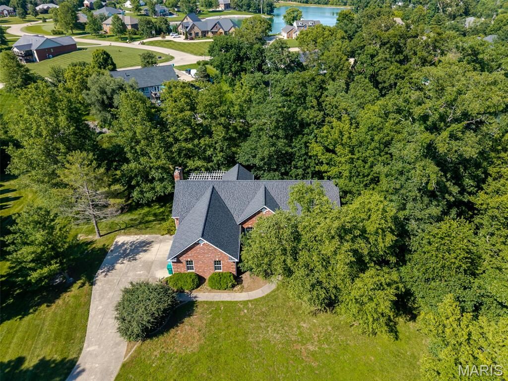 Property Photo: 5259 Shingle Oak Lane IL 62285
