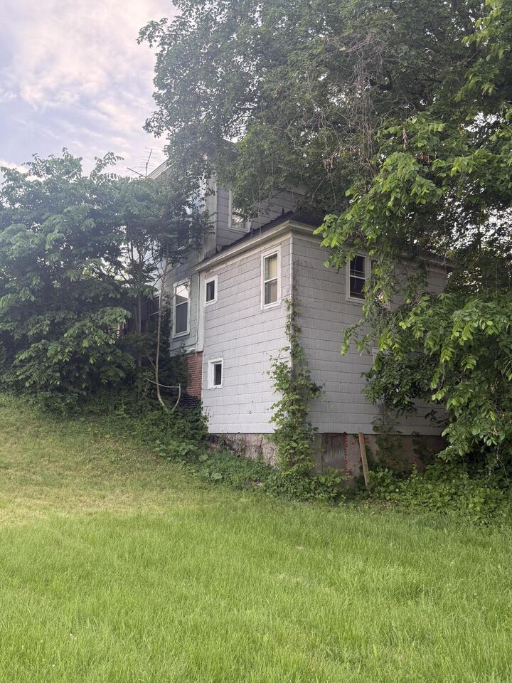 Property Photo: 226 Monroe Street MI 49010