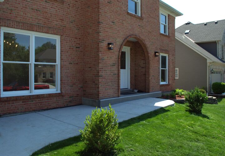 Property Photo: 1682 Ithaca Drive IL 60565