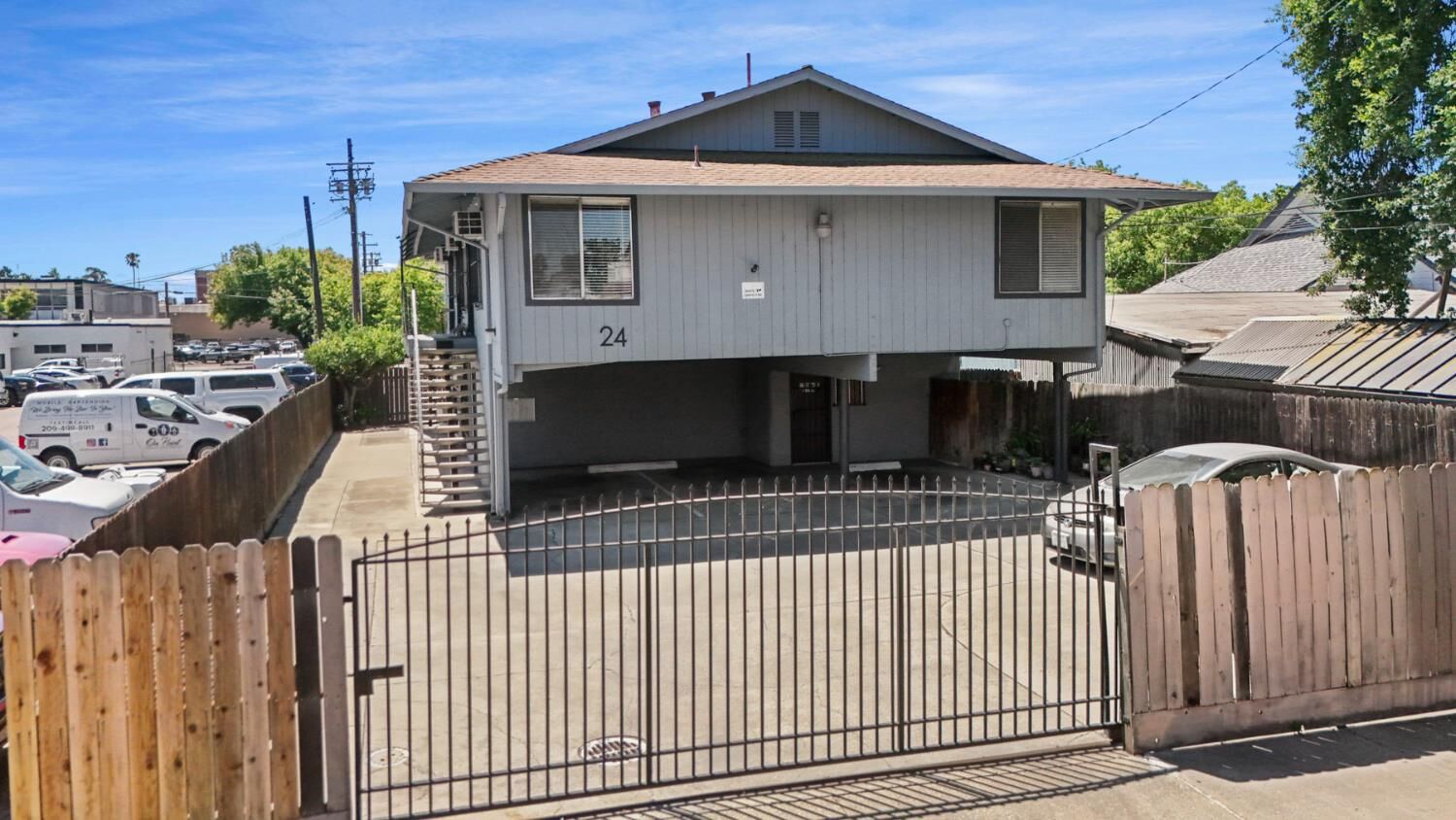 Property Photo: 24 E Vine Street CA 95202