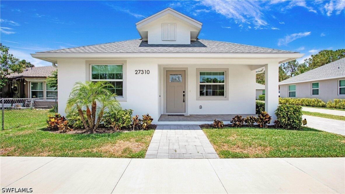 Property Photo: 27310 Dortch Avenue FL 34135