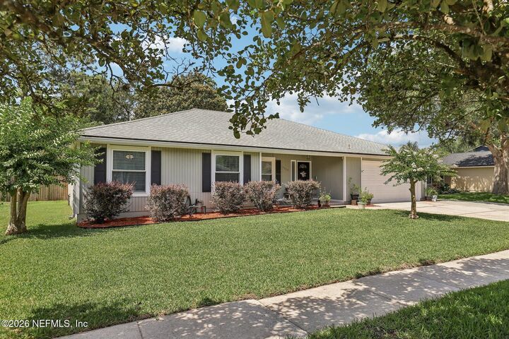 Property Photo:  10860 Losco Junction Drive  FL 32257 