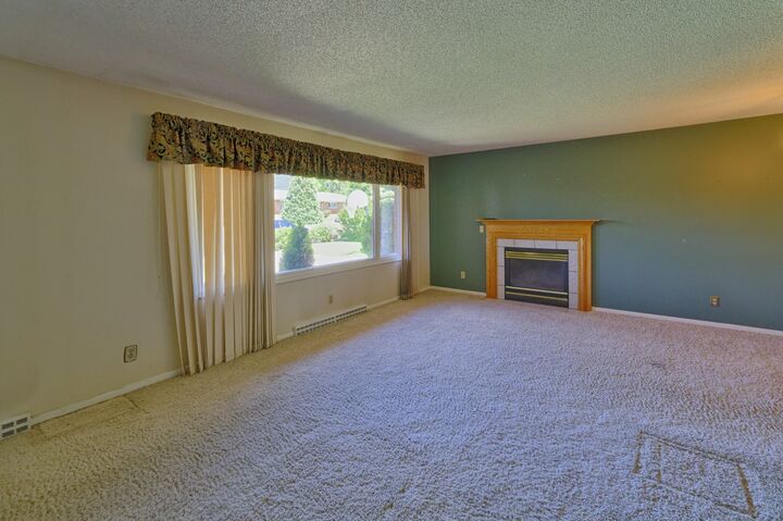 Property Photo: 3440 St Ann Street MT 59701