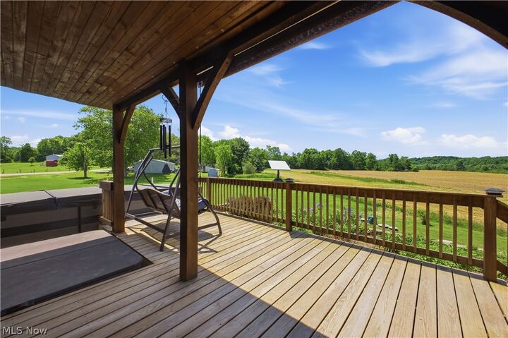 Property Photo: 4909 Knox School Road OH 44634