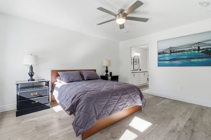 8 Goldenrod Court — photo 1