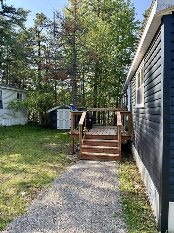 Property Photo:  63 Homco Drive  NS B4N 5C2 