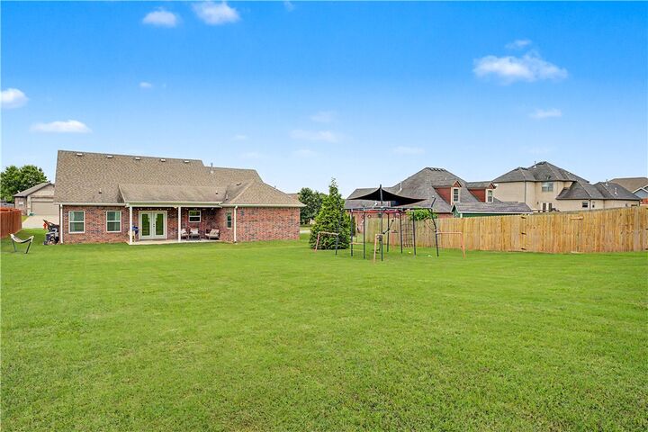 Property Photo:  515 Oak Run Lane  AR 72718 