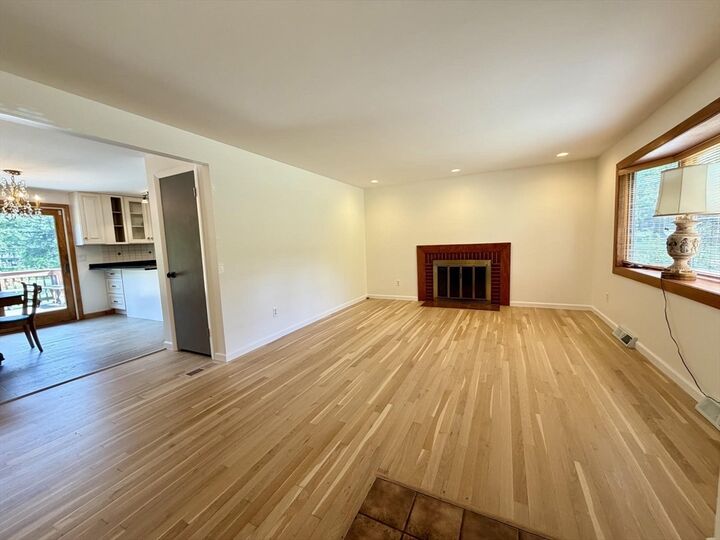 Property Photo:  142 Yarmouth St  MA 01106 