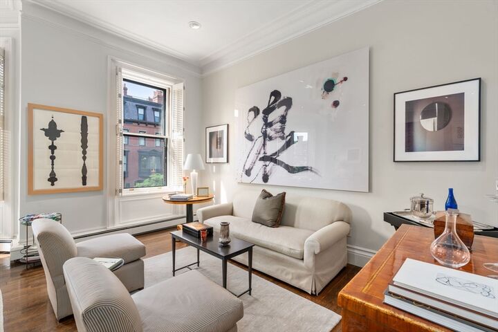 Property Photo: 111 Marlborough 2 MA 02116