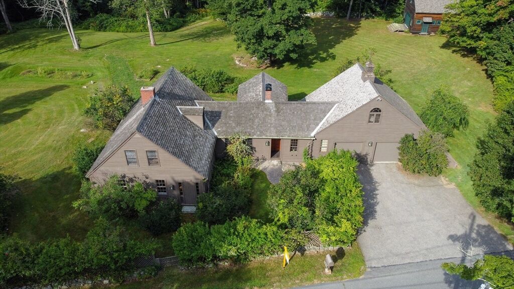 Property Photo:  622 Spencer Rd.  MA 01068 