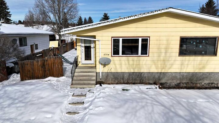 Property Photo:  5704 Westhaven Drive  AB T7E 1J6 