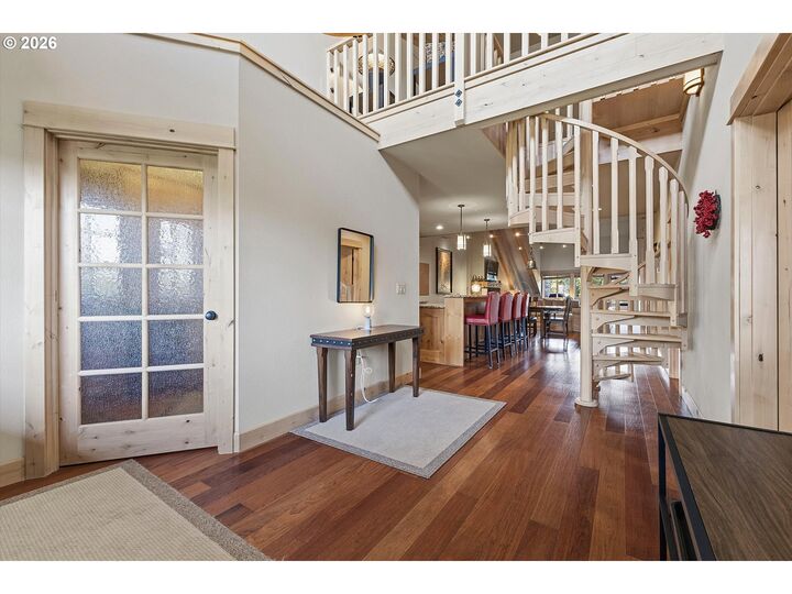Property Photo:  31206 E Collins Lake Rd 25  OR 97028 