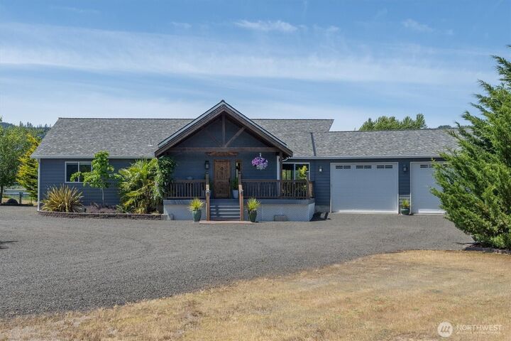 Property Photo: 268 S Welcome Slough Road WA 98612