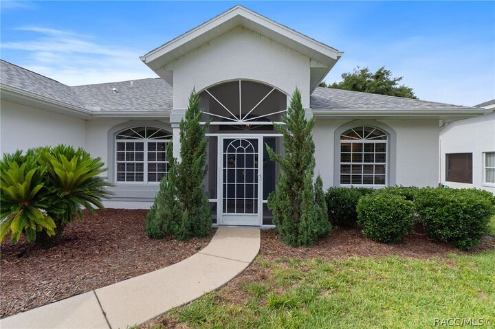 Property Photo:  2786 N Canterbury Lake Drive  FL 34442 