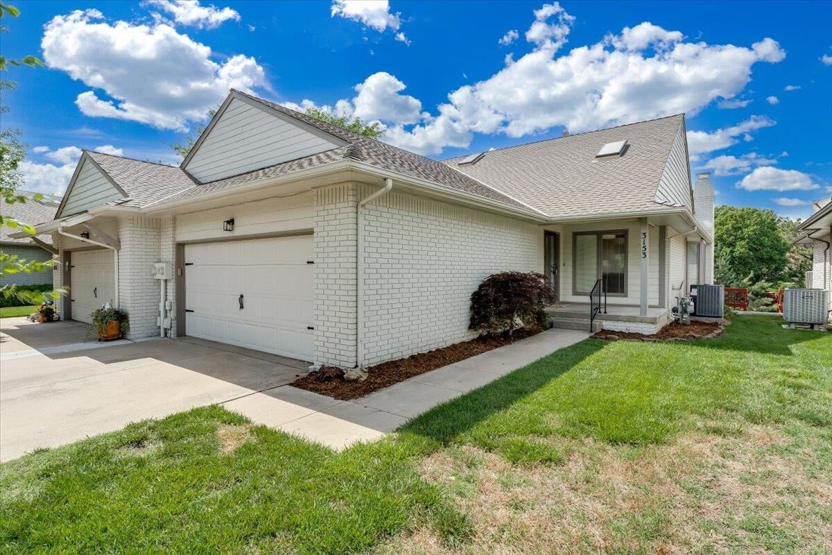 Property Photo:  3153 W Keywest St  KS 67204 