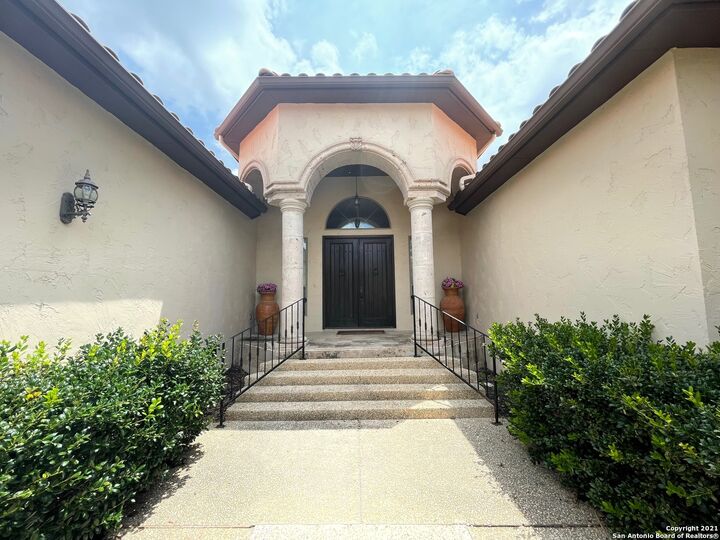 Property Photo: 19726 Folonari TX 78258